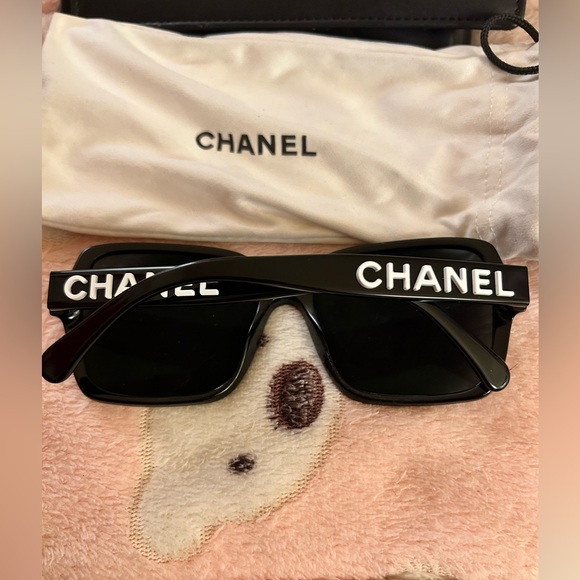 Chanel Non-prescription sunglasses - Picture 5 of 16